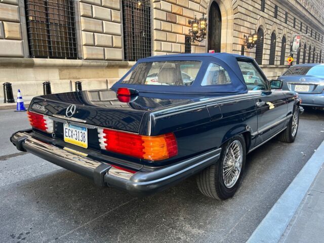 1986 Mercedes-Benz SL-Class 560SL - photo 2
