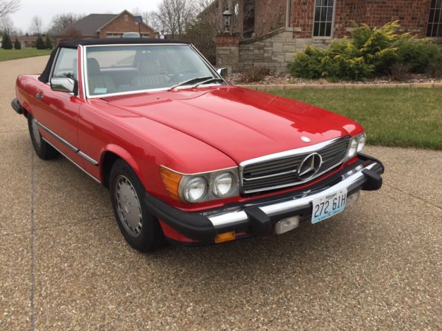 1986 Mercedes-Benz SL-Class Base 2 door hard top convertible - photo 2