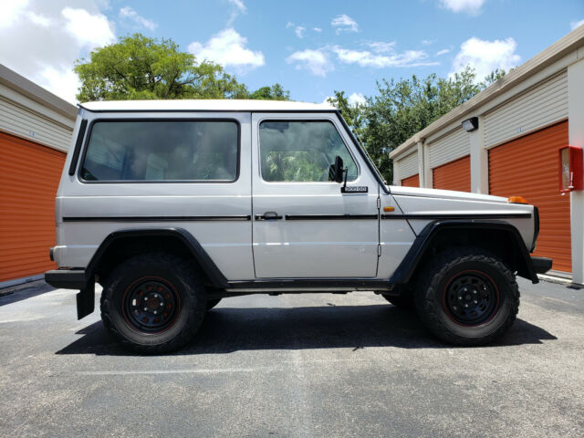 1986 Mercedes G Wagon 2 door! INCREDIBLE condition, looks, runs, and feels new! 1986 Mercedes-Benz G-Class 2 door