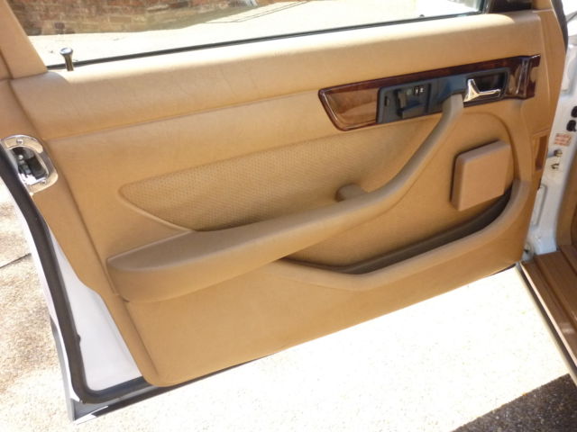 1986 Mercedes-Benz 500-Series - photo 8