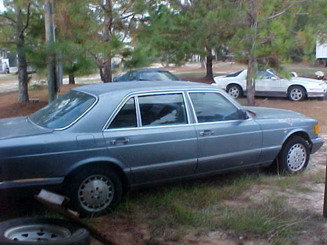 1986 Mercedes-Benz 300-Series blue - photo 6