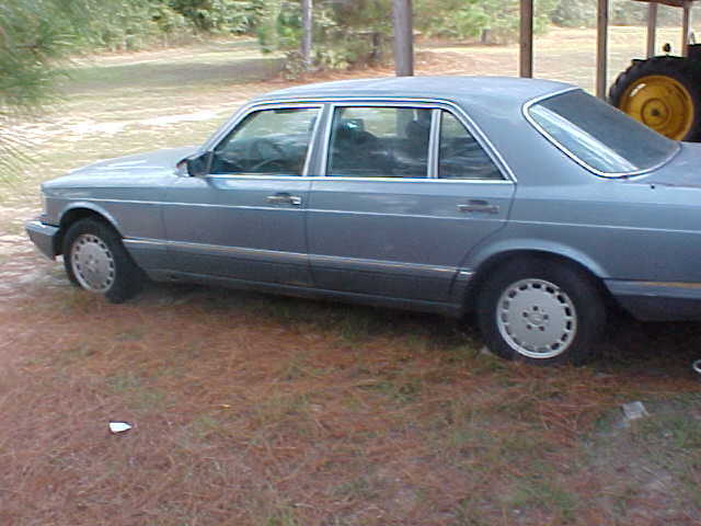 1986 Mercrdes Benz 300SDL complete no title 1986 Mercedes-Benz 300-Series blue