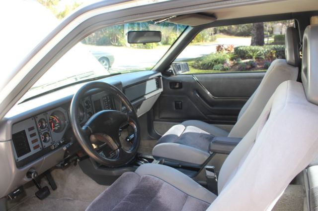 1986 Mercury Capri Black/gray - photo 5