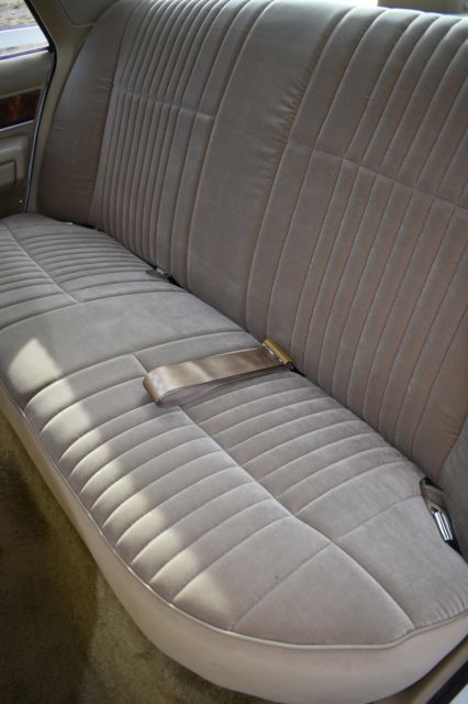 1986 Mercury Grand Marquis Base Sedan 4-Door - photo 12