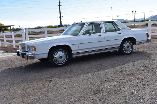 1986 Mercury Grand Marquis Base Sedan 4-Door - photo 5