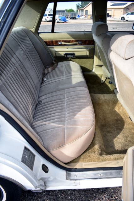 1986 Mercury Grand Marquis Base Sedan 4-Door - photo 9