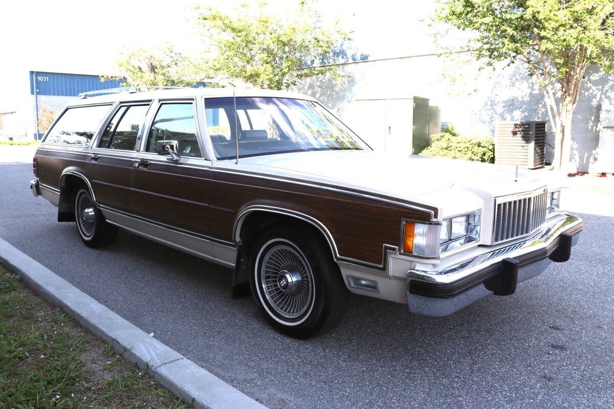 1986 Mercury Grand Marquis LS Colony Park Wagon - photo 5