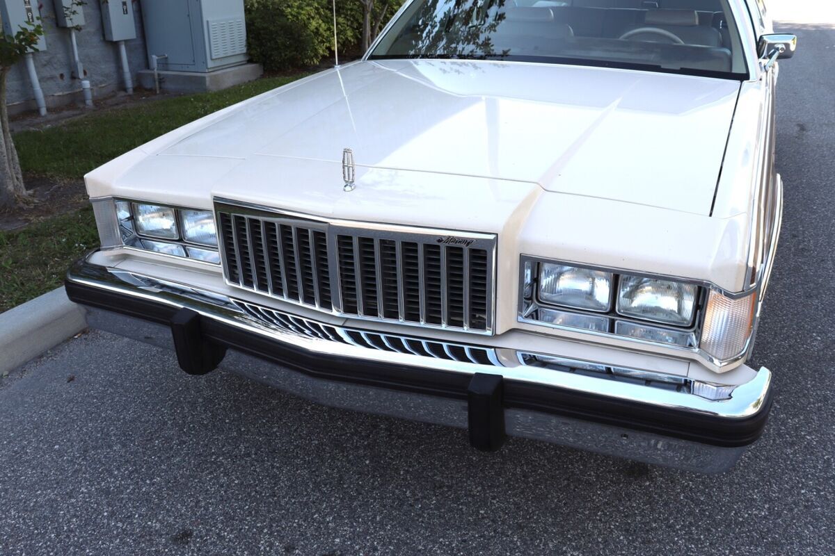 1986 Mercury Grand Marquis LS Colony Park Wagon - photo 7