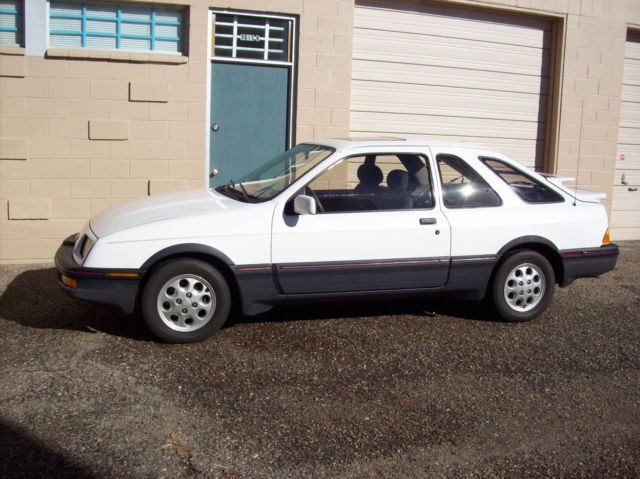 1986 Other Makes XR4Ti Base Sedan 3-Door - photo 2