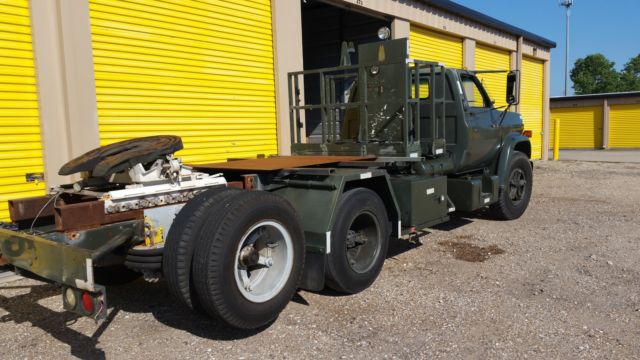 1986 Military GMC C70 8.2L Detroit Diesel 2.5 ton Air Drop Axle Air Brakes Lift 1986 GMC C70 Custom Delux