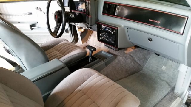 1986 Chevrolet Monte Carlo - photo 10