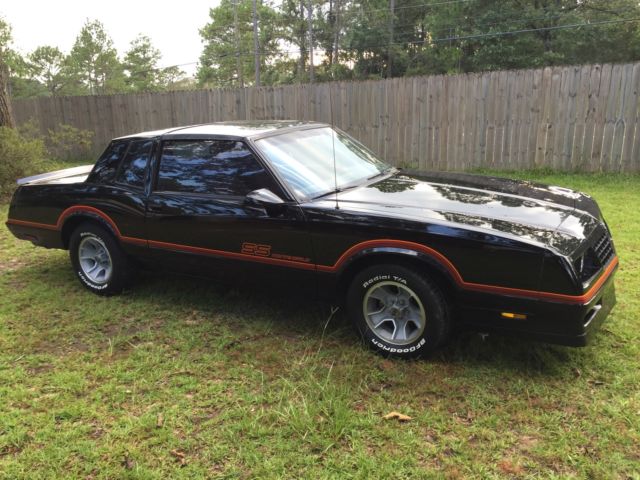 1986 Monte Carlo SS mint condition, restored. Survivor amazing 1986 Chevrolet Monte Carlo SS