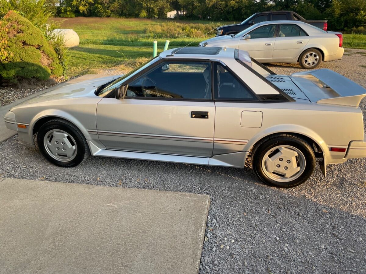 1986 Toyota MR2