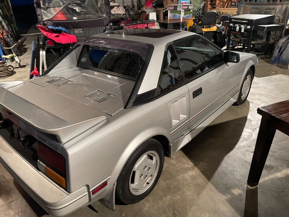 1986 Toyota MR2 - photo 3