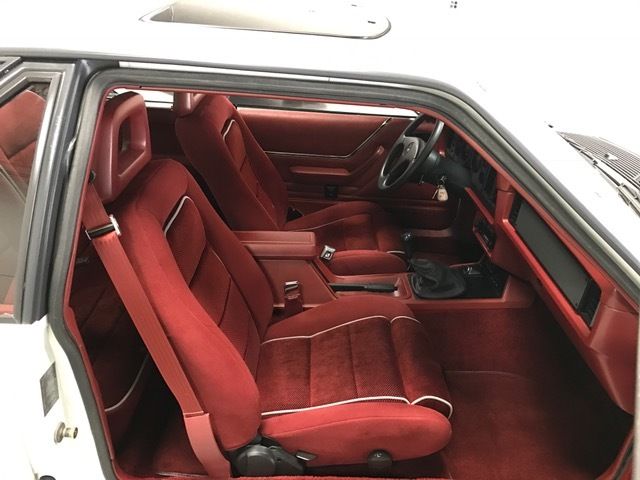 1986 Ford Mustang GT - photo 11
