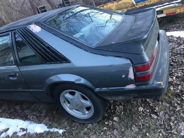 1986 Ford Mustang GT - photo 3
