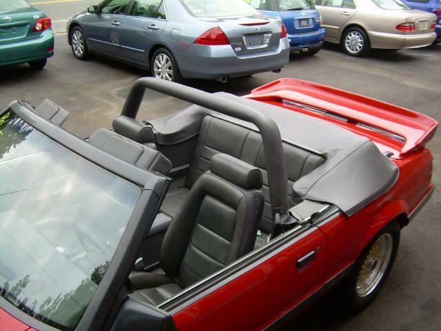 1986 Ford Mustang GT - photo 11