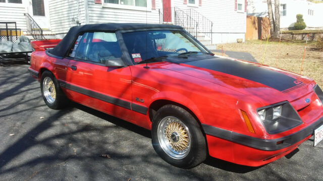 1986 Ford Mustang GT - photo 2