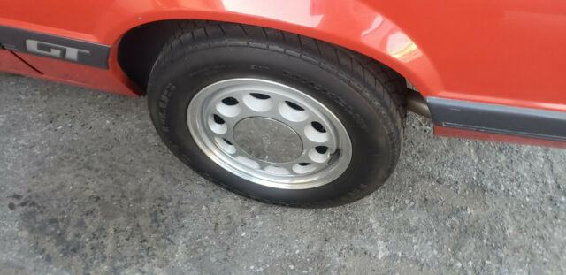 1986 Ford Mustang RED/GRAY - photo 6