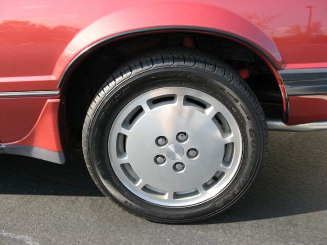 1986 Ford Mustang SVO - photo 11