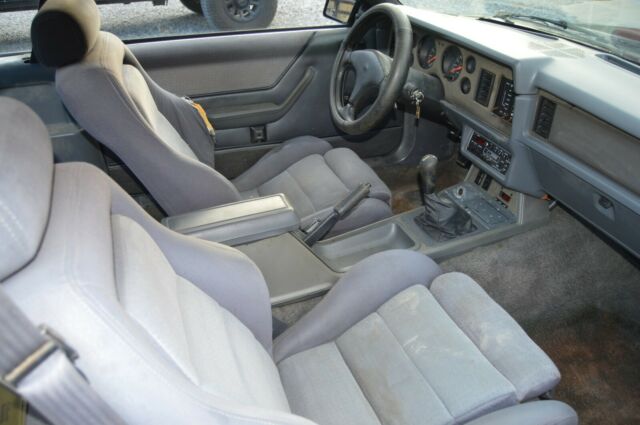 1986 Ford Mustang SVO - photo 3