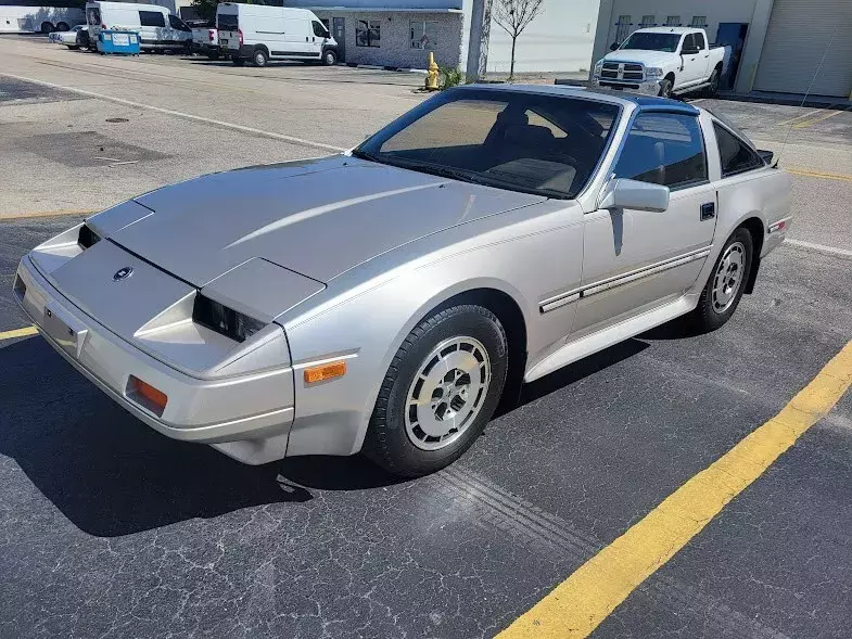 1986 nissan 300zx 5 speed digital dash leather t tops 1 owner since new! 1986 Nissan 300ZX