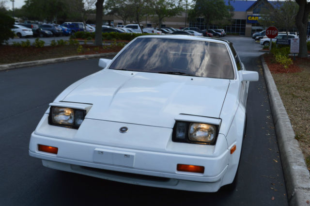 1986 Nissan 300ZX Base Coupe 2-Door - photo 8