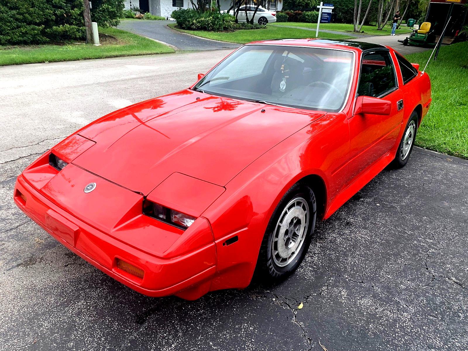 1986 Nissan 300ZX T-Top Coupe - photo 2