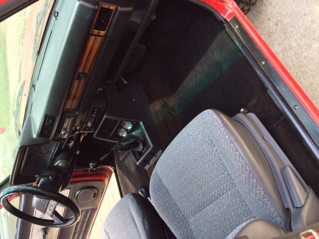 1986 Nissan 720 Base Standard Cab Pickup 2-Door - photo 10
