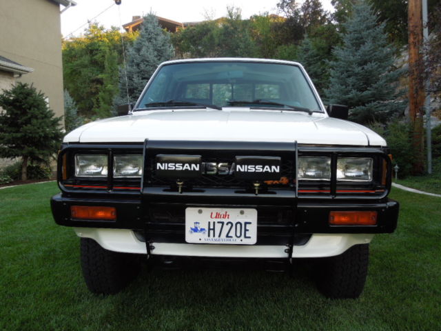 1986 Nissan Other Pickups - photo 7