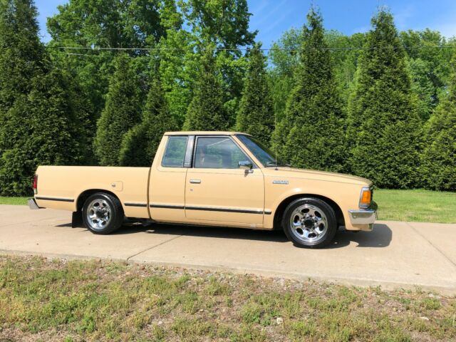 1986 Nissan Other Pickups