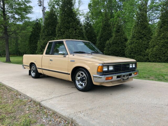 1986 Nissan Other Pickups - photo 2