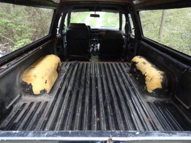 1986 Nissan Other Pickups - photo 4