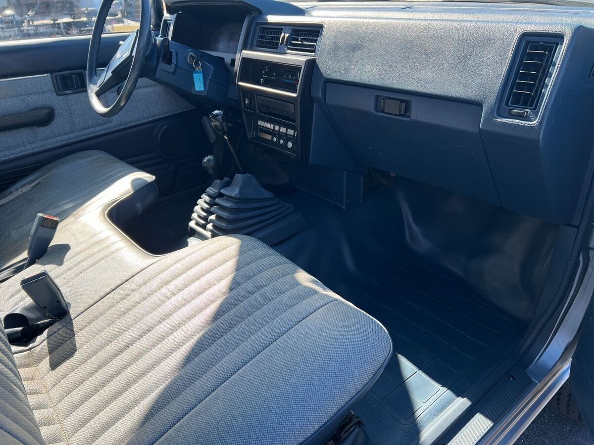 1986 Nissan D21 - photo 5