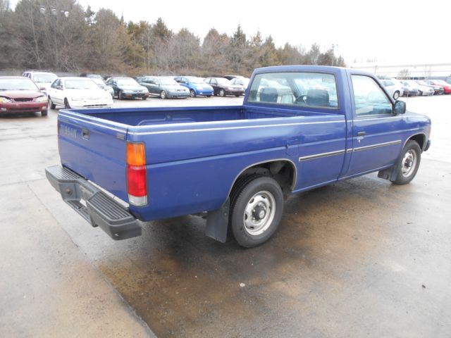 1986 Nissan Pickup - photo 6