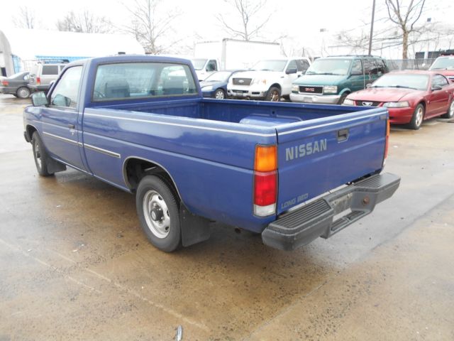 1986 Nissan Pickup - photo 8