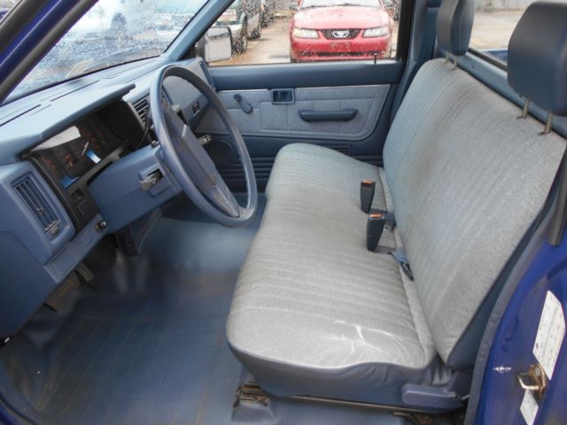 1986 Nissan Pickup - photo 9