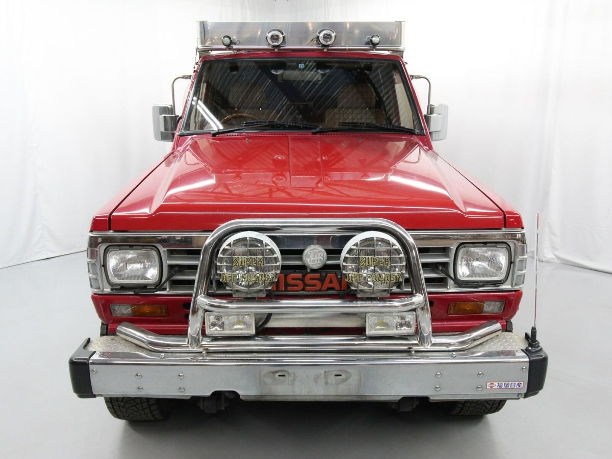 1986 Nissan Safari - photo 2