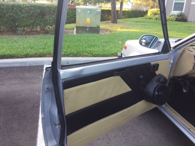 1986 Nissan Sentra Base Sedan 2-Door - photo 5