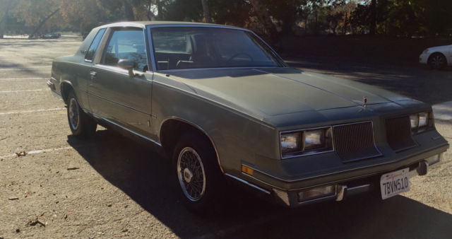 1986 Oldsmobile Cutlass - photo 2