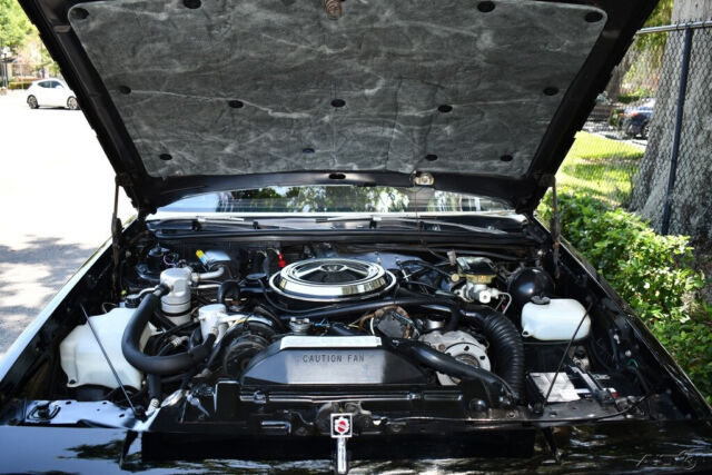 1986 Oldsmobile 442 Real miles of 3,053 Fully Loaded T-tops Clean Car Fax - photo 9