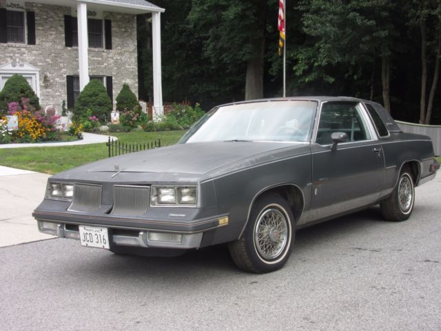 1986 Oldsmobile Cutlass Brougham - photo 3
