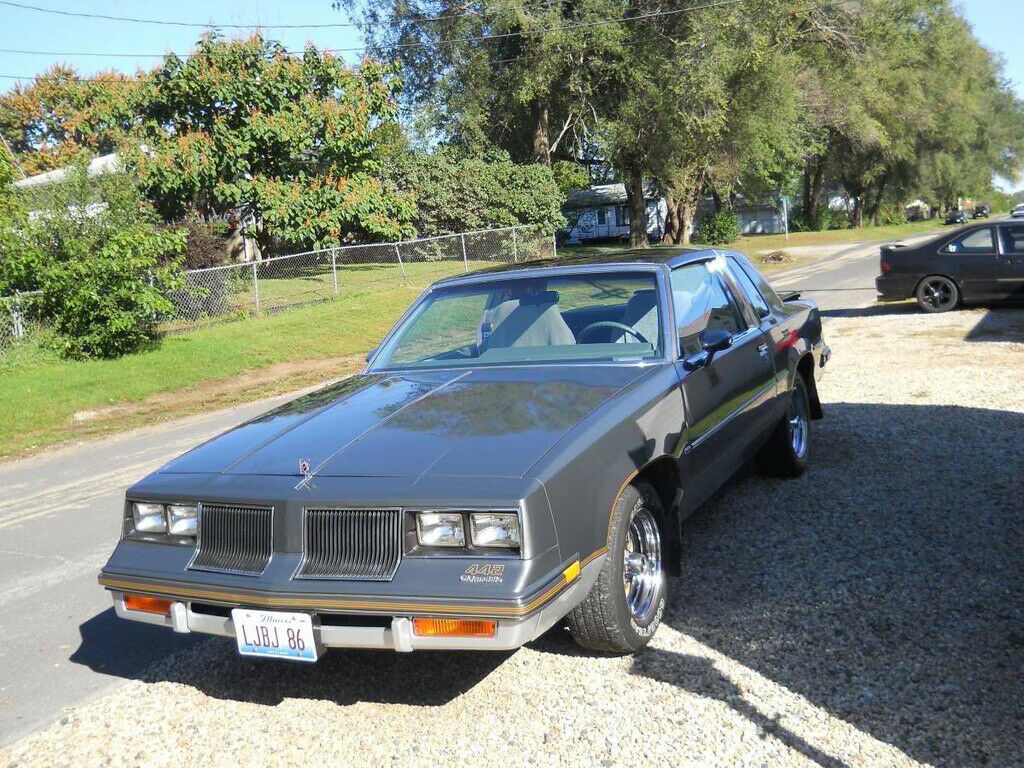 1986 Oldsmobile Cutlass - photo 3