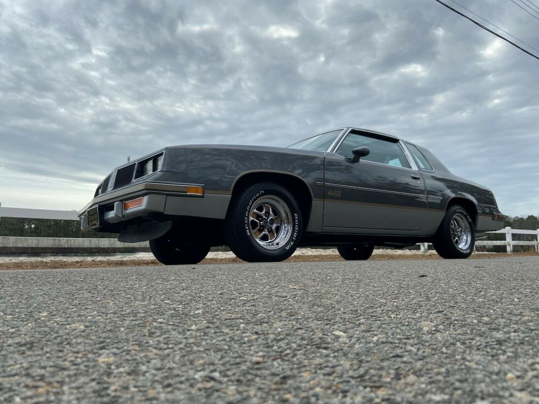 1986 Oldsmobile 442 CUTLASS - photo 2