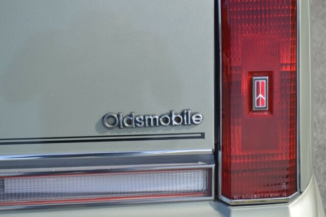 1986 Oldsmobile Cutlass Supreme Brougham - photo 6