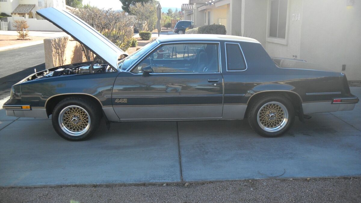 1986 Oldsmobile 442 - photo 3