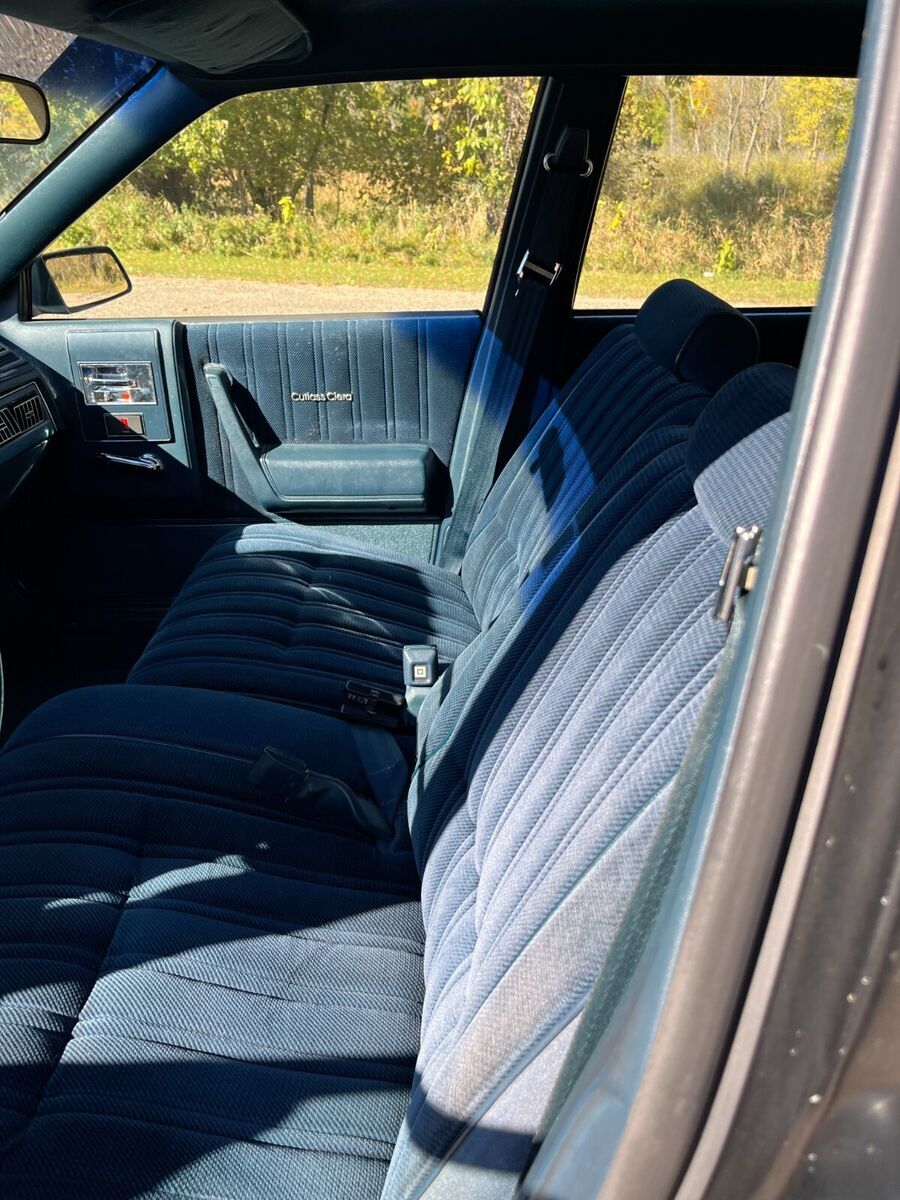 1986 Oldsmobile Cutlass Ciera - photo 9