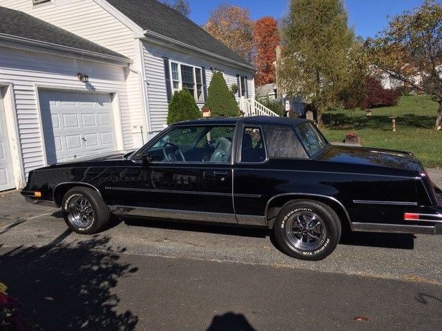 1986 Oldsmobile Cutlass Salon 1986 Oldsmobile Cutlass Salon