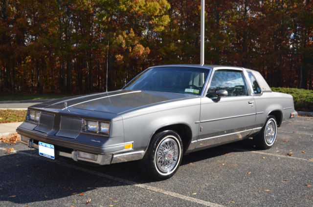 1986 Oldsmobile Cutlass Supreme Brougham 1986 Oldsmobile Cutlass Brougham