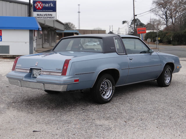1986 Oldsmobile Cutlass Base Coupe 2-Door - photo 3